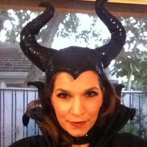 Meet your Posher, Robyn